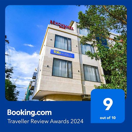 Fabhotel Benchmark Индаур Экстерьер фото