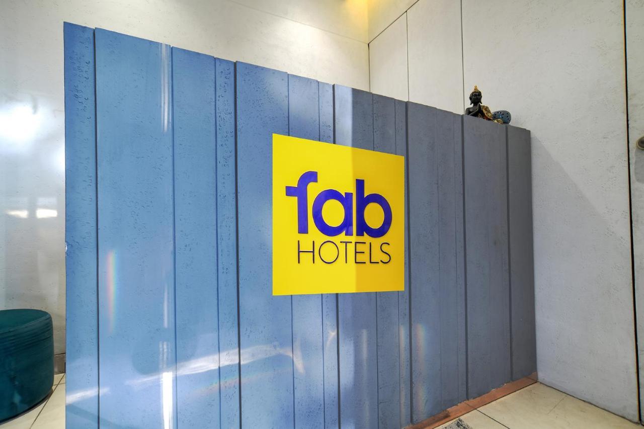 Fabhotel Benchmark Индаур Экстерьер фото