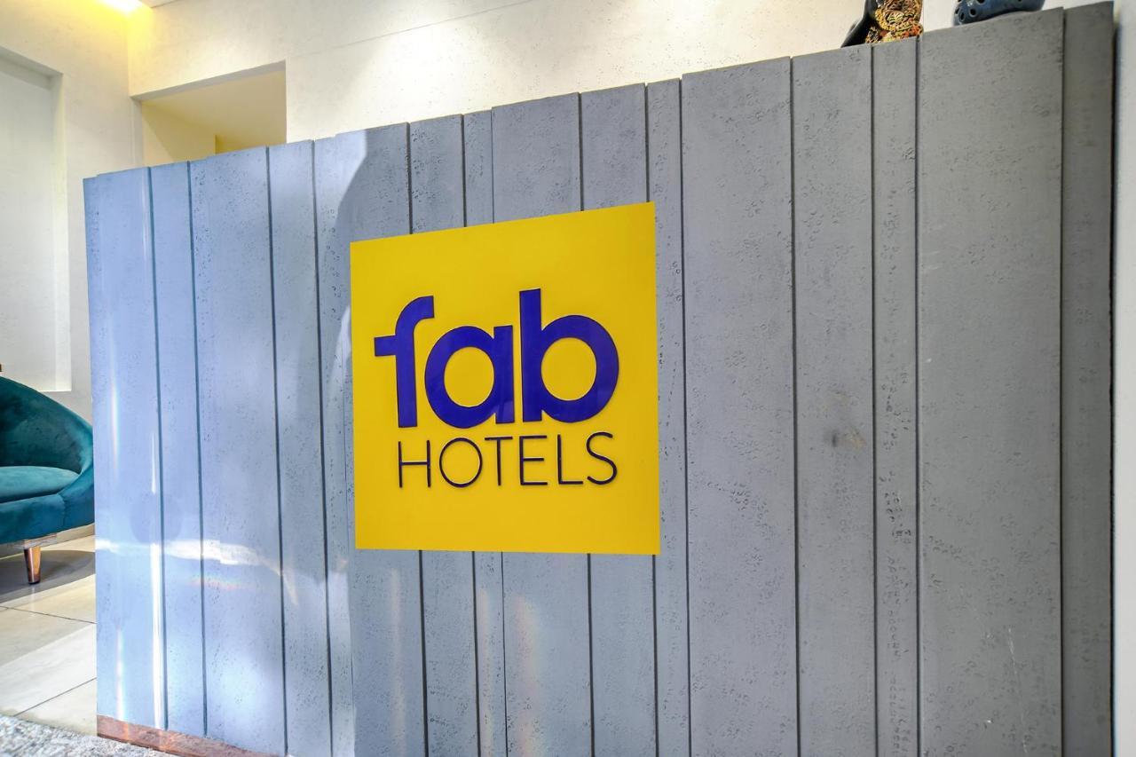 Fabhotel Benchmark Индаур Экстерьер фото